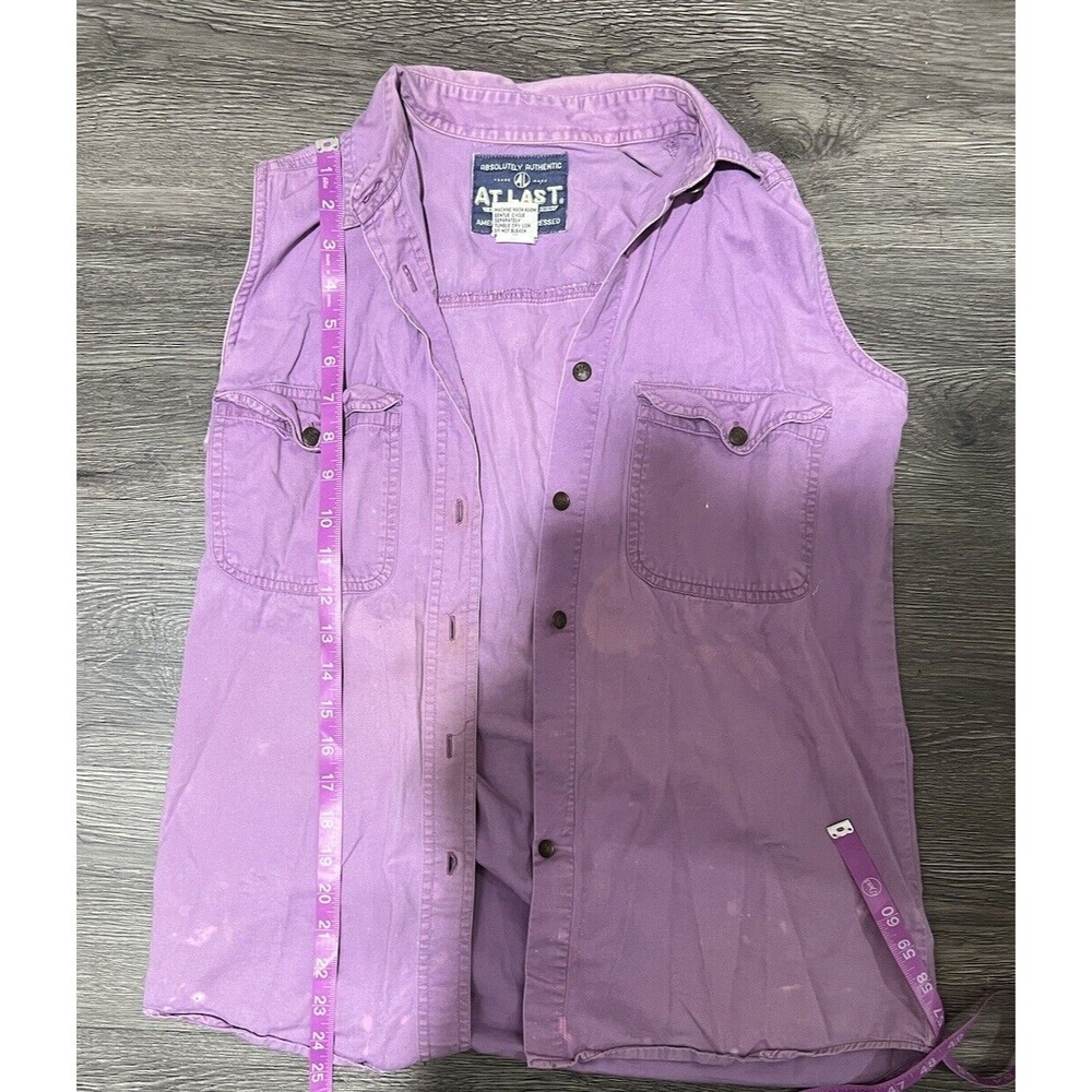 AbsolutelyAuthenticAtLastAmericasBestDressed Purple Sleeveless ButtonDown Size S - Picture 7 of 7